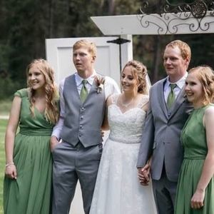 Meet your Posher, Clarie